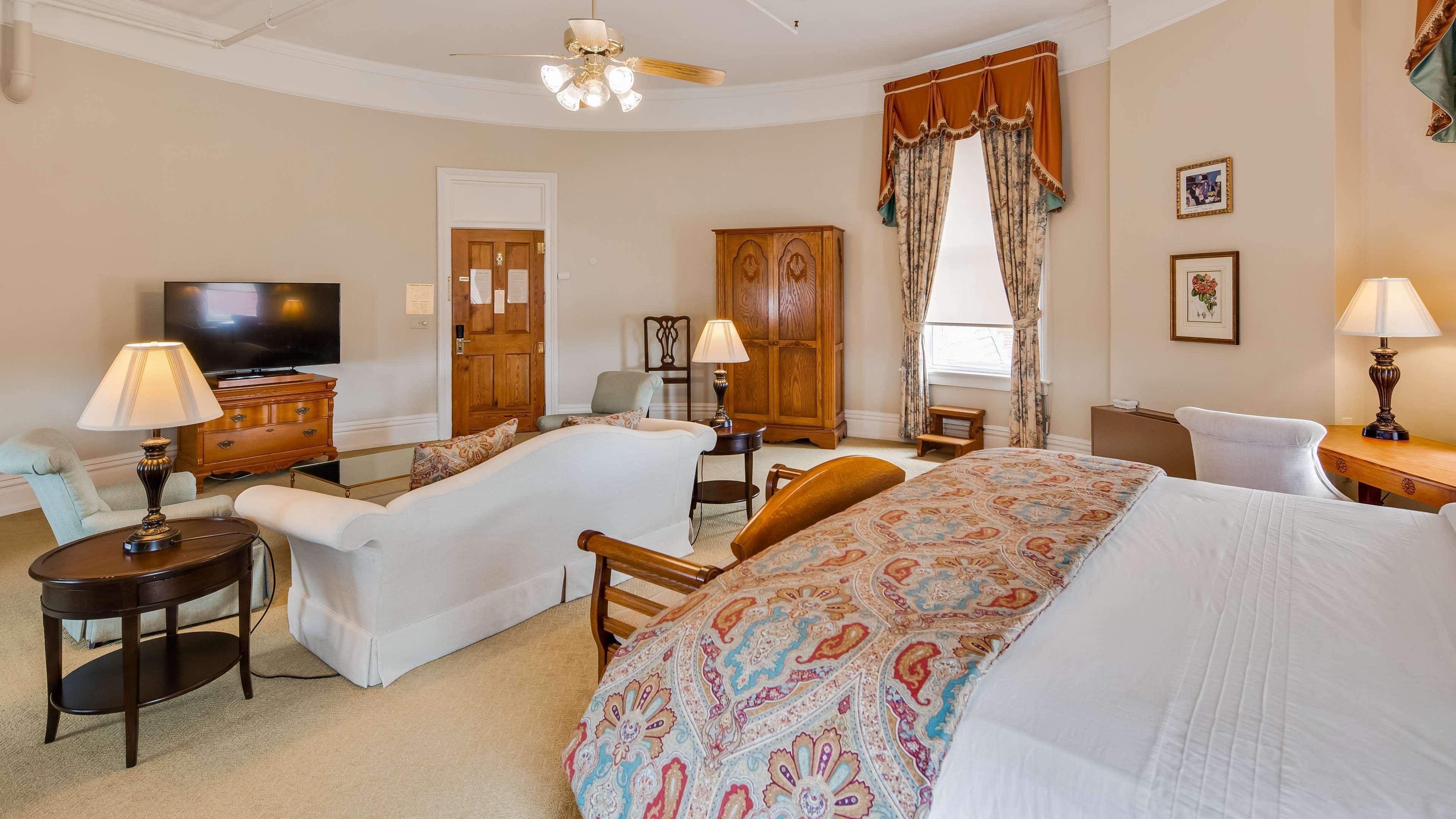 Windsor Hotel, Ascend Hotel Collection Америкус Экстерьер фото