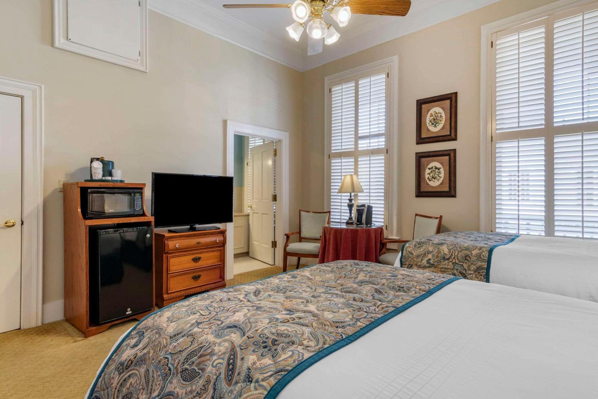 Windsor Hotel, Ascend Hotel Collection Америкус Экстерьер фото