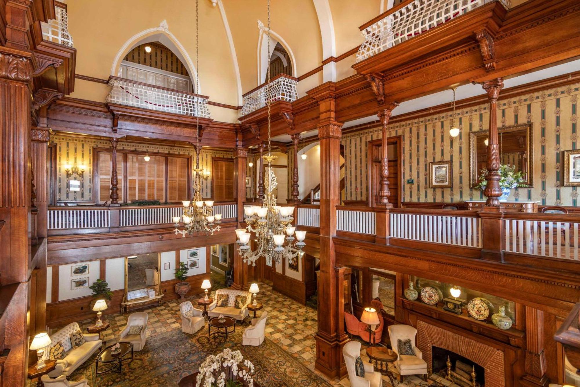 Windsor Hotel, Ascend Hotel Collection Америкус Экстерьер фото